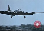 Immagine di B-17 Memphis Belle completa xxv missione Inghilterra, 1943, secondo 47 filmato di repertorio 65675045584