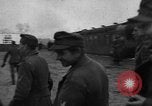 Standbild deutsche Soldaten Ukraine, 1944, aus Sekunde 18 historischem Filmmaterial Videoclip 65675045586