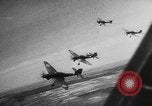 Standbild Deutschen Ju 87 Angriff Ostfront, 1941, aus Sekunde 32 historischem Filmmaterial Videoclip 65675045593