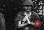 Image des prisonniers de guerre alliés France, 1944, de la seconde 17 séquences d'archives historiques vidéo 65675045597
