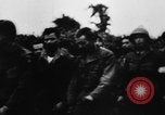 Image des prisonniers de guerre alliés France, 1944, de la seconde 41 séquences d'archives historiques vidéo 65675045597