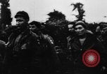 Image des prisonniers de guerre alliés France, 1944, de la seconde 46 séquences d'archives historiques vidéo 65675045597