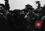 Image des prisonniers de guerre alliés France, 1944, de la seconde 51 séquences d'archives historiques vidéo 65675045597