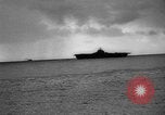 Image les pilotes de la Marine américaine de Leyte aux Philippines, 1944, de la seconde 12 séquences d'archives historiques vidéo 65675045602
