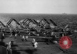 Image les pilotes de la Marine américaine de Leyte aux Philippines, 1944, de la seconde 23 séquences d'archives historiques vidéo 65675045602
