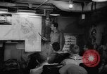 Image les pilotes de la Marine américaine de Leyte aux Philippines, 1944, de la seconde 26 séquences d'archives historiques vidéo 65675045602
