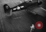 Image les pilotes de la Marine américaine de Leyte aux Philippines, 1944, de la seconde 42 séquences d'archives historiques vidéo 65675045602