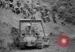 Immagine di Indigeni birmani La Birmania, 1944, secondo 61 filmato di repertorio 65675045604