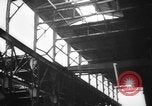 Immagine di I lavoratori francesi Francia, 1944, secondo 42 filmato di repertorio 65675045606