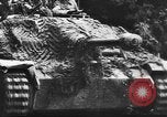 Standbild US Army Kriegsgefangenen und Deutsche Entwicklungen in der nähe von Malmedy Malmedy Belgien, 1944, aus Sekunde 14 historischem Filmmaterial Videoclip 65675045610