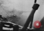 Standbild US Army Kriegsgefangenen und Deutsche Entwicklungen in der nähe von Malmedy Malmedy Belgien, 1944, aus Sekunde 31 historischem Filmmaterial Videoclip 65675045610