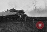 Standbild US Army Kriegsgefangenen und Deutsche Entwicklungen in der nähe von Malmedy Malmedy Belgien, 1944, aus Sekunde 55 historischem Filmmaterial Videoclip 65675045610
