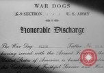 Standbild Armee Hunde United States USA, 1945, aus Sekunde 18 historischem Filmmaterial Videoclip 65675045614