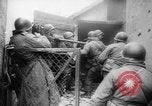 Image des Forces alliées Winter Offensive en Allemagne en Seconde Guerre Mondiale Allemagne, 1945, de la seconde 59 séquences d'archives historiques vidéo 65675045615