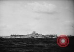Standbild USA carrier Ebenen Okinawa Ryukyu Inseln, 1945, aus Sekunde 46 historischem Filmmaterial Videoclip 65675045621