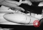 Standbild fire Bombe United States USA, 1944, aus Sekunde 16 historischem Filmmaterial Videoclip 65675045622