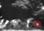 Standbild fire Bombe United States USA, 1944, aus Sekunde 27 historischem Filmmaterial Videoclip 65675045622