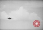Standbild fire Bombe United States USA, 1944, aus Sekunde 35 historischem Filmmaterial Videoclip 65675045622