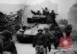 Immagine di Stati Uniti invadono Saar regione seconda guerra mondiale Germania, 1945, secondo 44 filmato di repertorio 65675045624