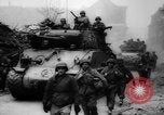 Immagine di Stati Uniti invadono Saar regione seconda guerra mondiale Germania, 1945, secondo 45 filmato di repertorio 65675045624