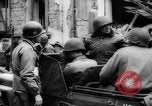Immagine di Stati Uniti invadono Saar regione seconda guerra mondiale Germania, 1945, secondo 60 filmato di repertorio 65675045624