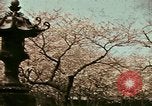 Standbild Yasukuni Jinja Tokio Japan, 1937, aus Sekunde 25 historischem Filmmaterial Videoclip 65675045644