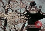 Standbild Yasukuni Jinja Tokio Japan, 1937, aus Sekunde 58 historischem Filmmaterial Videoclip 65675045644