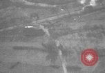 Standbild Gun camera footage US P-47 europäische Theater, 1945, aus Sekunde 24 historischem Filmmaterial Videoclip 65675045660
