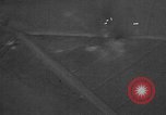 Standbild Gun camera footage US P-47 europäische Theater, 1945, aus Sekunde 36 historischem Filmmaterial Videoclip 65675045660