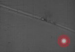 Standbild strafing europäische Theater, 1945, aus Sekunde 10 historischem Filmmaterial Videoclip 65675045665