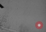 Standbild strafing europäische Theater, 1945, aus Sekunde 11 historischem Filmmaterial Videoclip 65675045665
