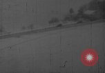 Standbild strafing europäische Theater, 1945, aus Sekunde 21 historischem Filmmaterial Videoclip 65675045665