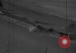 Standbild strafing europäische Theater, 1945, aus Sekunde 15 historischem Filmmaterial Videoclip 65675045666
