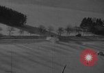 Standbild strafing europäische Theater, 1945, aus Sekunde 25 historischem Filmmaterial Videoclip 65675045666