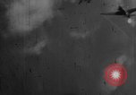 Standbild Luft-zu-Luft angriff europäische Theater, 1944, aus Sekunde 15 historischem Filmmaterial Videoclip 65675045667