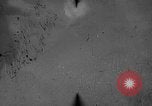 Standbild strafing europäische Theater, 1944, aus Sekunde 12 historischem Filmmaterial Videoclip 65675045671