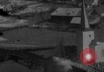 Standbild strafing europäische Theater, 1944, aus Sekunde 9 historischem Filmmaterial Videoclip 65675045674