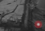 Standbild strafing europäische Theater, 1944, aus Sekunde 11 historischem Filmmaterial Videoclip 65675045674