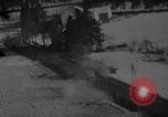 Standbild strafing europäische Theater, 1944, aus Sekunde 22 historischem Filmmaterial Videoclip 65675045674