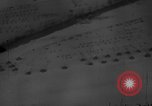 Standbild strafing europäische Theater, 1944, aus Sekunde 24 historischem Filmmaterial Videoclip 65675045674