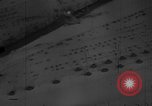 Standbild strafing europäische Theater, 1944, aus Sekunde 25 historischem Filmmaterial Videoclip 65675045674