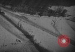 Standbild strafing europäische Theater, 1944, aus Sekunde 11 historischem Filmmaterial Videoclip 65675045675