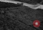 Standbild strafing europäische Theater, 1944, aus Sekunde 7 historischem Filmmaterial Videoclip 65675045676