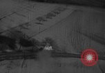Standbild strafing europäische Theater, 1944, aus Sekunde 27 historischem Filmmaterial Videoclip 65675045676