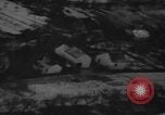 Standbild strafing europäische Theater, 1944, aus Sekunde 30 historischem Filmmaterial Videoclip 65675045676