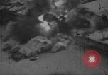 Standbild strafing europäische Theater, 1944, aus Sekunde 23 historischem Filmmaterial Videoclip 65675045677