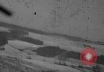 Standbild strafing europäische Theater, 1944, aus Sekunde 33 historischem Filmmaterial Videoclip 65675045677