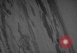 Standbild Luft-zu-Luft angriff europäische Theater, 1944, aus Sekunde 32 historischem Filmmaterial Videoclip 65675045679