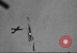 Standbild Luft-zu-Luft angriff europäische Theater, 1945, aus Sekunde 33 historischem Filmmaterial Videoclip 65675045680