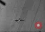 Standbild Luft-zu-Luft angriff europäische Theater, 1945, aus Sekunde 41 historischem Filmmaterial Videoclip 65675045680